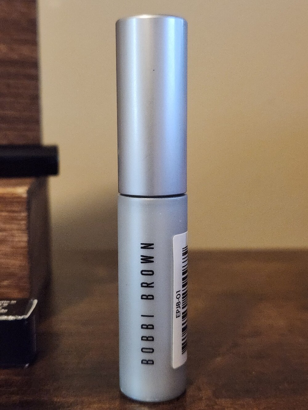 BOBBI BROWN MAKEUP BUNDLE - Picture 4 of 9
